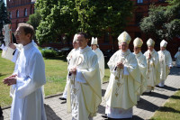 Bp Krzysztof Wętkowski odbył ingres do katedry włocławskiej (opis)